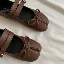 Cargar imagen en el visor de la galería, Ballerinas punta dividida con doble correa