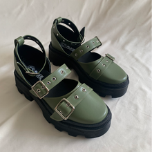 Cargar imagen en el visor de la galería, Zapatos de tres hebillas (todos los colores)