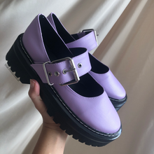 Cargar imagen en el visor de la galería, Zapatos Mary Jane lila