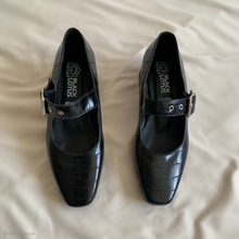 Cargar imagen en el visor de la galería, Mary janes negro cocodrilo *LIQUIDACIÓN*
