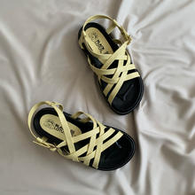 Cargar imagen en el visor de la galería, Sandalias amarillas de tiritas intercaladas *edición especial*