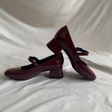 Cargar imagen en el visor de la galería, Mary janes tintos
