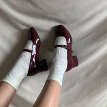 Cargar imagen en el visor de la galería, Mary janes tintos