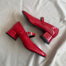 Cargar imagen en el visor de la galería, Mary janes rojos *ÚLTIMOS PARES*
