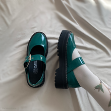Cargar imagen en el visor de la galería, Zapatos Mary Jane verde bosque