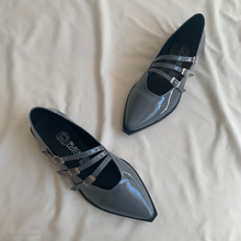 Cargar imagen en el visor de la galería, Ballerinas en punta con tres correas