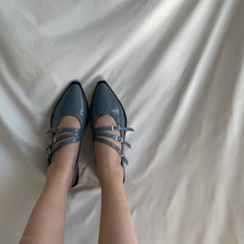 Cargar imagen en el visor de la galería, Ballerinas en punta con tres correas