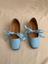 Cargar imagen en el visor de la galería, Ballerinas con listón