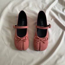 Cargar imagen en el visor de la galería, *PAR ÚNICO* Ballerinas rosa peach talla 24