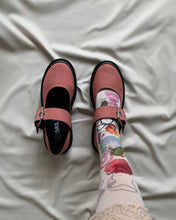 Cargar imagen en el visor de la galería, Zapatos Mary Jane rosa peach
