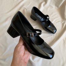Cargar imagen en el visor de la galería, Mary janes negro charol