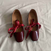 Cargar imagen en el visor de la galería, Ballerinas con listón