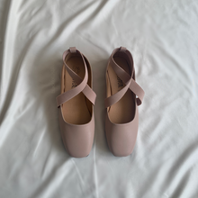 Cargar imagen en el visor de la galería, Ballerinas con resorte