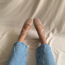 Cargar imagen en el visor de la galería, Ballerinas con resorte