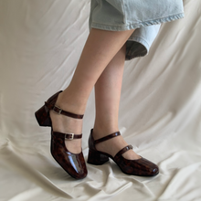 Cargar imagen en el visor de la galería, Mary janes carey