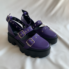 Cargar imagen en el visor de la galería, Zapatos de tres hebilla tonos lilas *edición especial*
