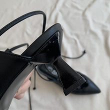 Cargar imagen en el visor de la galería, Tacones kitten con cintas