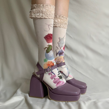 Cargar imagen en el visor de la galería, Zapatos con pulsera violeta mate