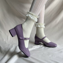 Cargar imagen en el visor de la galería, Mary janes violeta charol *edición limitada*