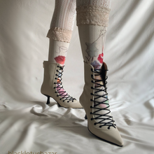 Cargar imagen en el visor de la galería, Botines kitten nude