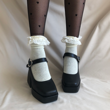 Cargar imagen en el visor de la galería, Zapatos negros de tacón cuadrado