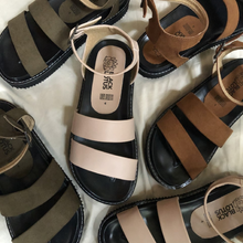 Cargar imagen en el visor de la galería, Sandalias doble tira