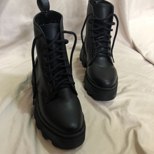 Cargar imagen en el visor de la galerÃa, Botas combat negra