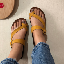 Cargar imagen en el visor de la galería, Sandalias de corcho orcapoyo cruzadas