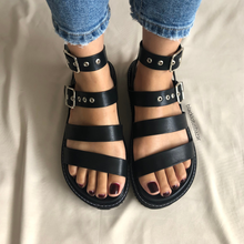 Cargar imagen en el visor de la galería, Sandalias de cuatro tiras