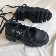 Cargar imagen en el visor de la galería, Zapatos con cintas  (todos los colores)