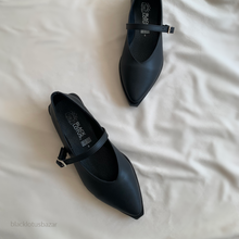 Cargar imagen en el visor de la galería, Ballerinas en punta y correa
