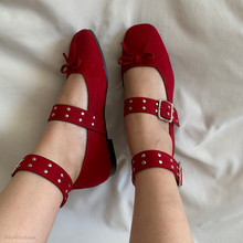 Cargar imagen en el visor de la galería, Ballerinas con estoperoles y moño
