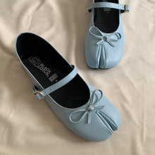 Cargar imagen en el visor de la galería, *PAR ÚNICO* Ballerinas baby blue talla 23
