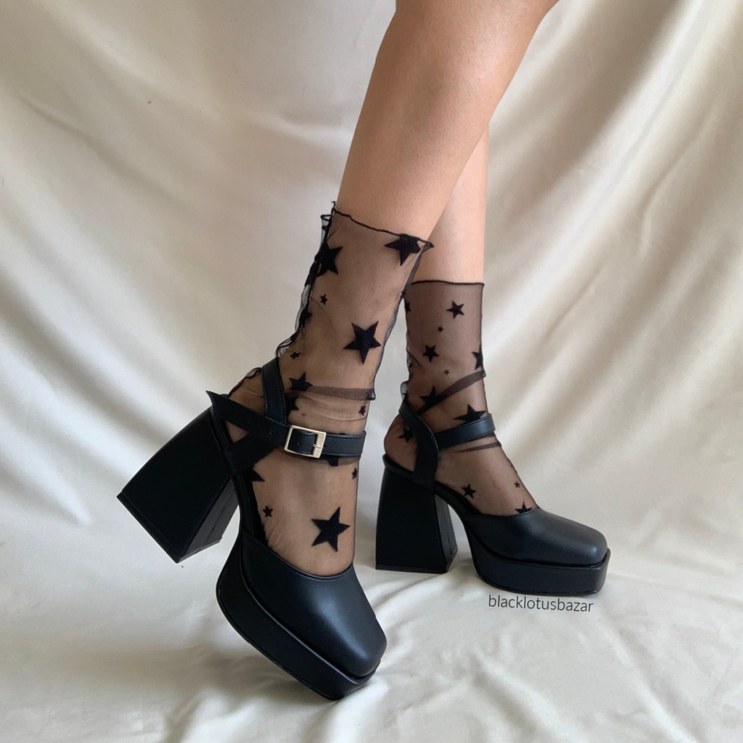 Zapatos con pulsera negros