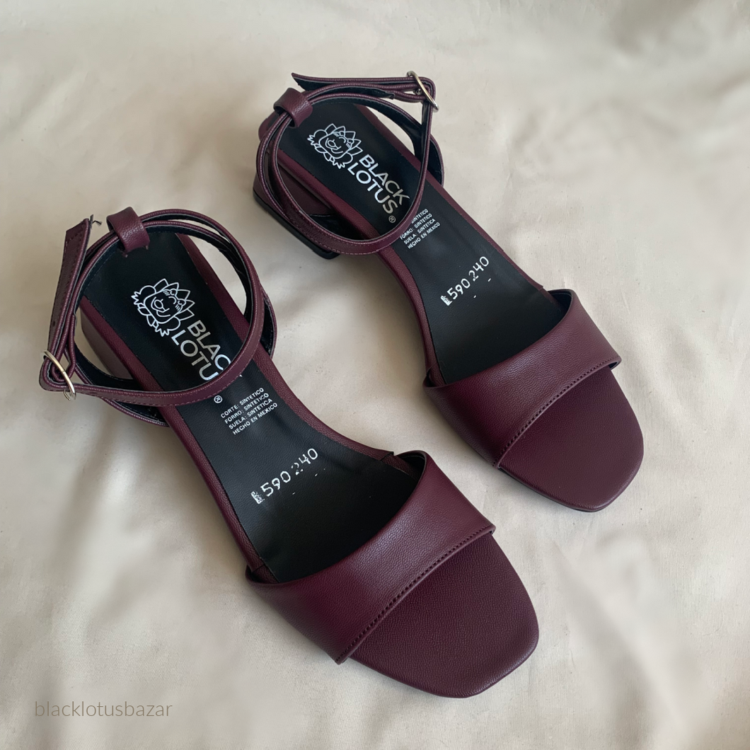 Sandalias borgoña de tacón *LIQUIDACIÓN*
