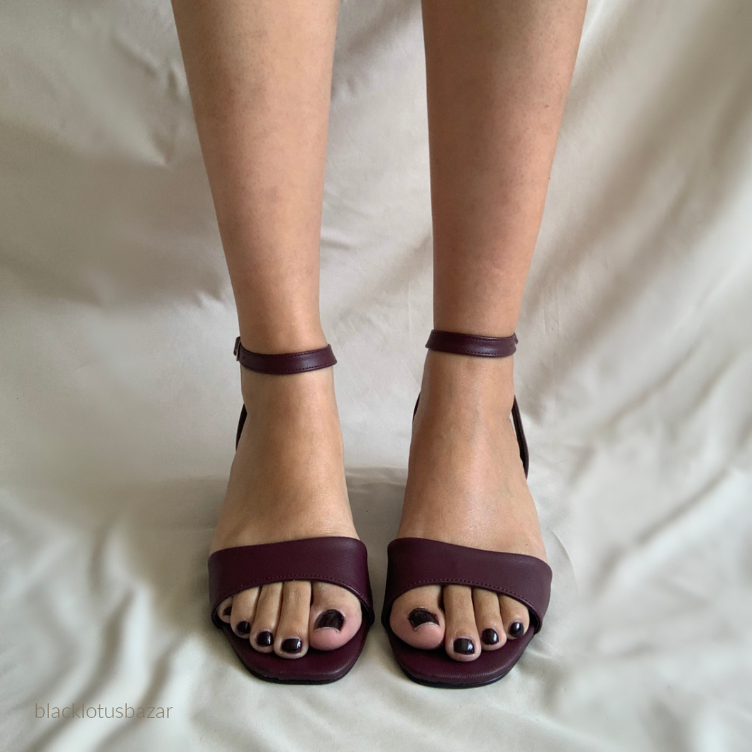 Sandalias borgoña de tacón