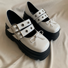 Cargar imagen en el visor de la galería, Ballerinas maxi con moño y ojillos
