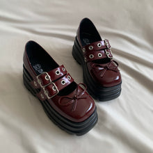 Cargar imagen en el visor de la galería, Ballerinas maxi con moño y ojillos
