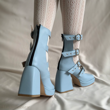 Cargar imagen en el visor de la galería, Zapatos gladiador baby blue *edición limitada*
