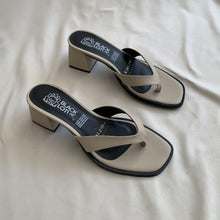 Cargar imagen en el visor de la galería, Sandalias orcapoyo nude
